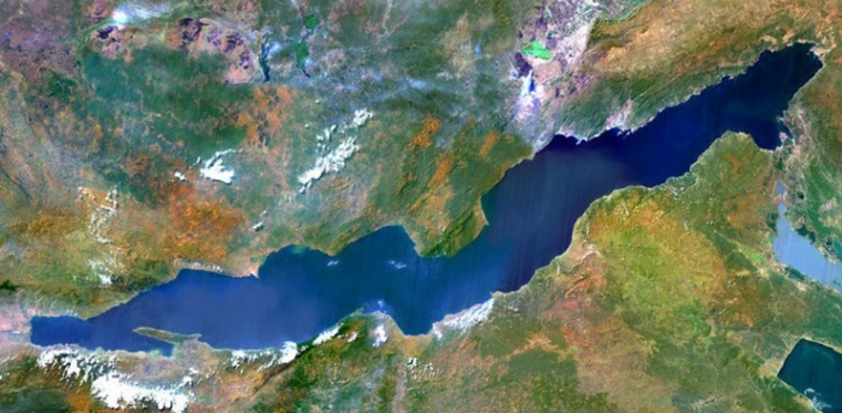 Tanganyika ( Largest Lake In the World)
