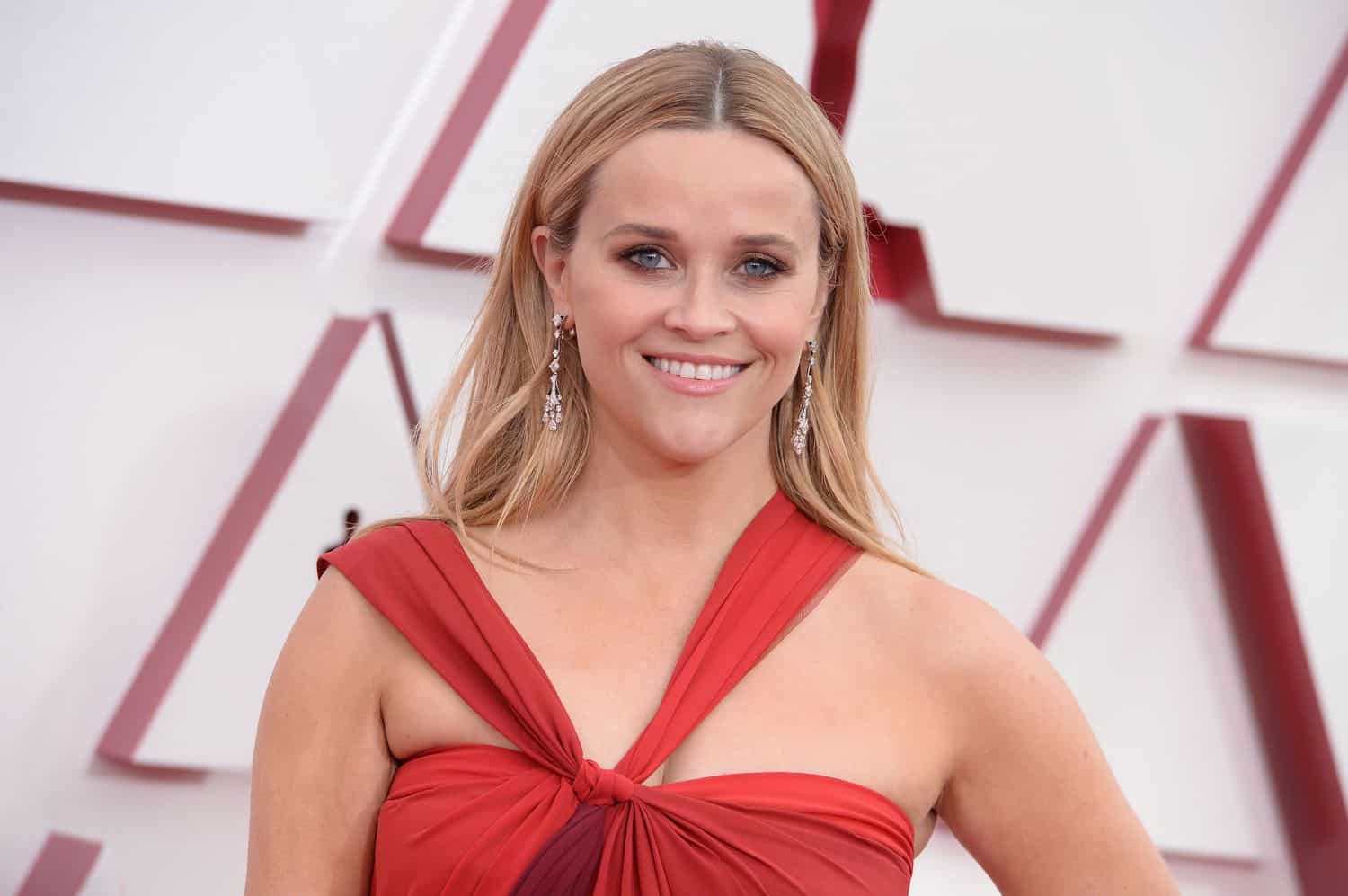 Reese Witherspoon – Age, Bio, Birthday, Family, Net Worth
