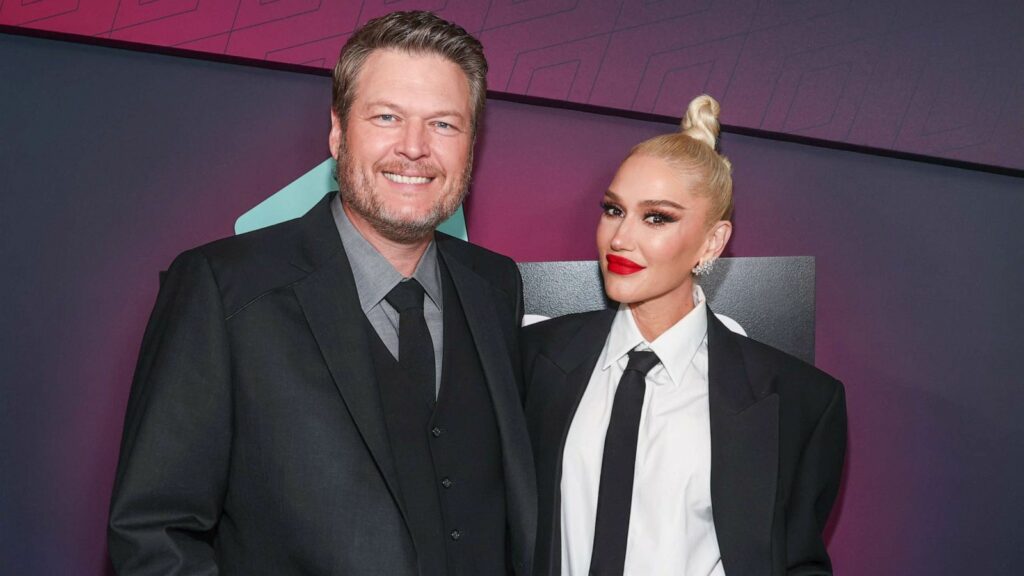 Blake Shelton - Age, Bio, Birthday, Family, Net Worth