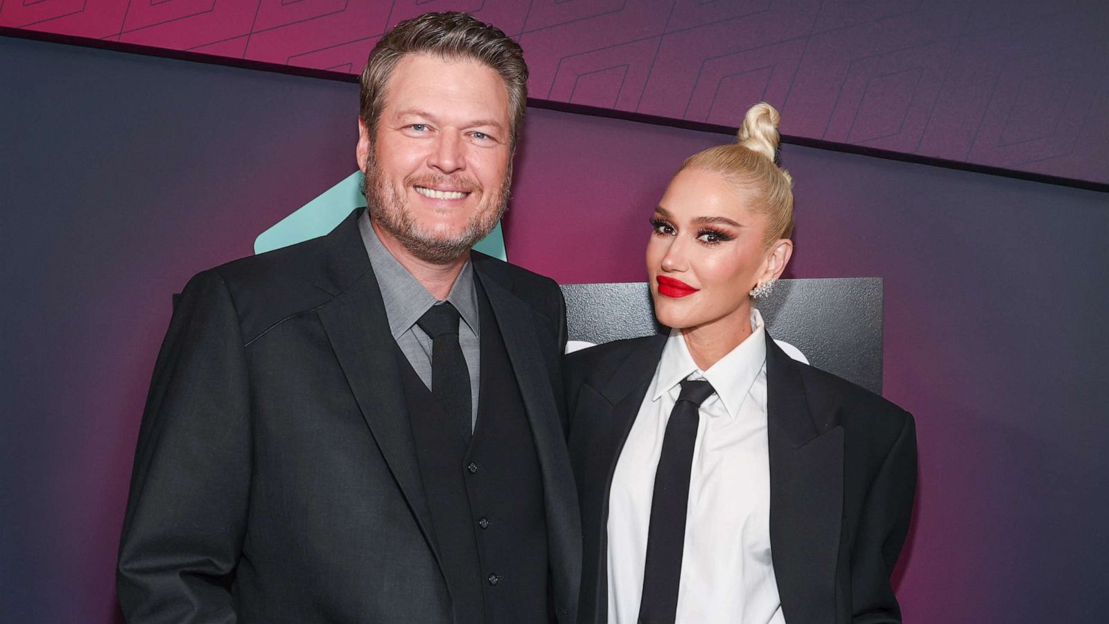 Blake Shelton – Age, Bio, Birthday, Family, Net Worth