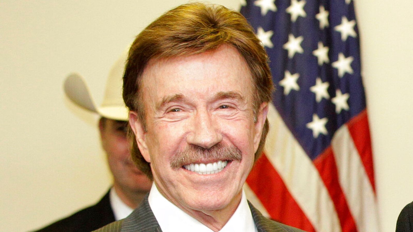 Chuck Norris – Age, Bio, Birthday, Family, Net Worth